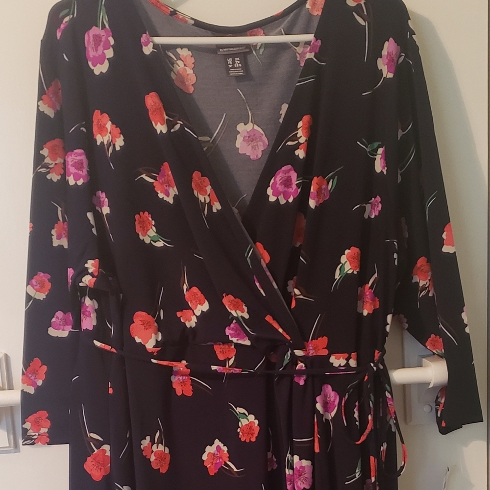 Floral navy maternity dress